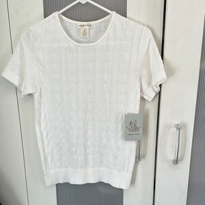 NWT White Ribbed Short Sleeve T-Shirt